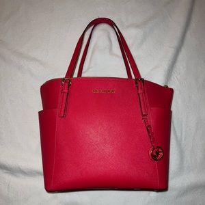 MICHAEL KORS Jet Set Saffiano Leather Tote - Deep Pink Pristine Cond, Well Kept